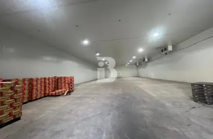 Warehouse - Studio for sale in Phase 2 - Al Furjan - Dubai