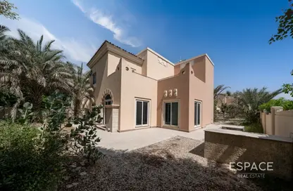 فيلا - 4 غرف نوم - 4 حمامات للبيع في إزميرالدا - قمم النصر - مدينة دبي الرياضية - دبي