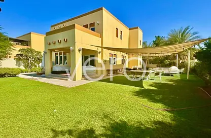 فيلا - 3 غرف نوم - 4 حمامات للايجار في ديستركت 7 - جميرا بارك - دبي