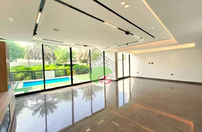 Townhouse - 4 Bedrooms - 6 Bathrooms for sale in Golf Community - Al Zorah - Ajman