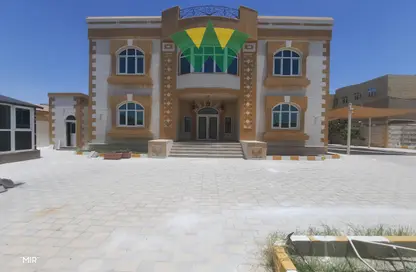 Villa - 5 Bedrooms - 7+ Bathrooms for rent in Mohamed Bin Zayed City Villas - Mohamed Bin Zayed City - Abu Dhabi