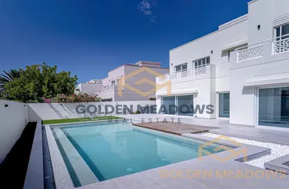 Villa - 5 Bedrooms - 5 Bathrooms for sale in Meadows 5 - Meadows - Dubai