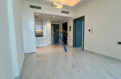 Apartment - 1 Bedroom - 2 Bathrooms for rent in Samana Park Views - Arjan - Dubai