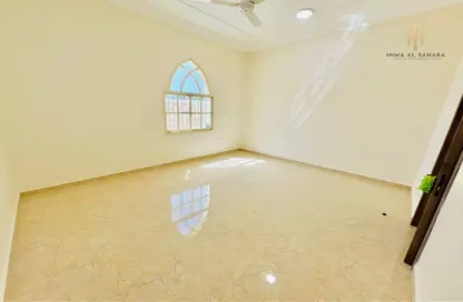 Villa - 3 Bedrooms - 5 Bathrooms for rent in Shaab Al Askar - Zakher - Al Ain