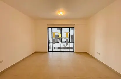 Apartment - 1 Bedroom - 2 Bathrooms for rent in Al Hamriya - Bur Dubai - Dubai