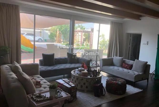 15273386 - Property Image 2