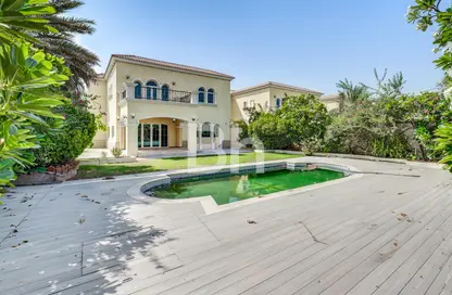 Villa - 3 Bedrooms - 5 Bathrooms for rent in Legacy - Jumeirah Park - Dubai