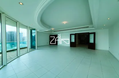 Apartment - 3 Bedrooms - 4 Bathrooms for rent in Corniche Road - Abu Dhabi