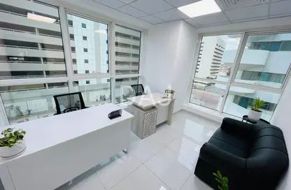 Office Space - Studio - 1 Bathroom for rent in Aspin Tower - Sheikh Zayed Road - Dubai