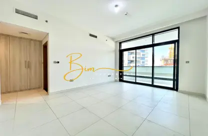 Apartment - 1 Bedroom - 2 Bathrooms for rent in Canal View Building - Al Raha Beach - Abu Dhabi