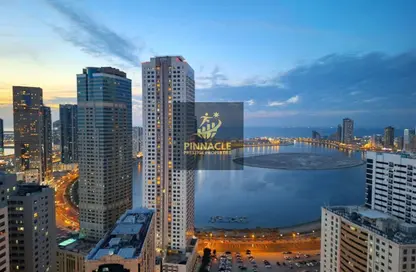 Apartment - 3 Bedrooms - 4 Bathrooms for sale in Al Khan - Sharjah