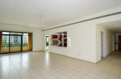 Apartment - 2 Bedrooms - 2 Bathrooms for rent in Al Jaz 3 - Al Jaz - Greens - Dubai
