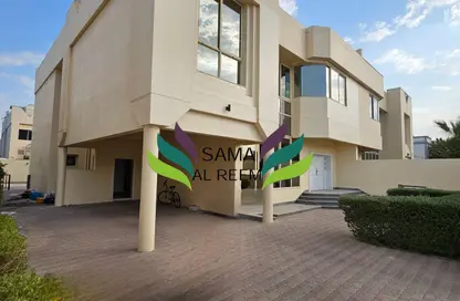 Villa - 4 Bedrooms - 4 Bathrooms for rent in Jumeirah 2 Villas - Jumeirah 2 - Jumeirah - Dubai