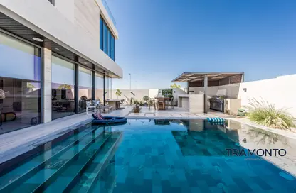 Villa - 4 Bedrooms - 6 Bathrooms for sale in Nad Al Sheba Gardens - Nad Al Sheba 1 - Nad Al Sheba - Dubai