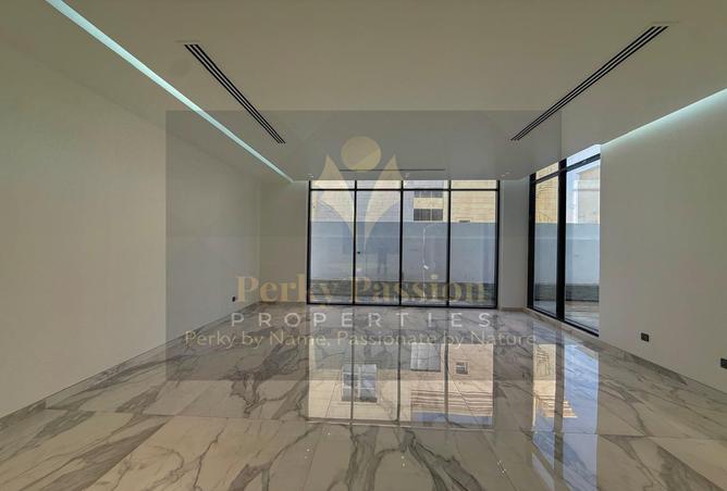 15233192 - Property Image 3