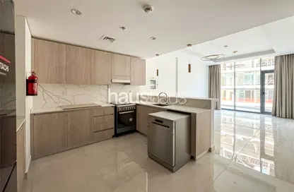 شقة - غرفة نوم - 2 حمامات للايجار في ماس ريزيدنس - منطقة 11 - قرية الجميرا سركل - دبي