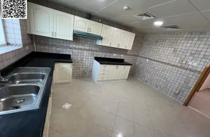 Apartment - 3 Bedrooms - 4 Bathrooms for rent in Al Rashidiya 3 - Al Rashidiya - Ajman