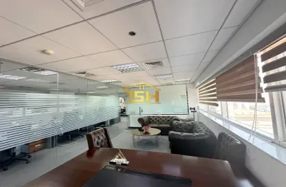 Office Space - Studio - 1 Bathroom for rent in Fairmont Hotel - Sheikh Zayed Road - Dubai