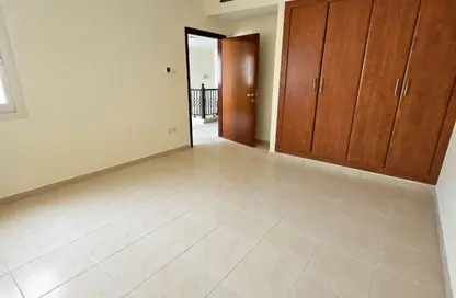 فيلا - 3 غرف نوم - 3 حمامات للايجار في أبو هيل - ديرة - دبي