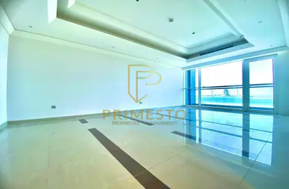 Apartment - 3 Bedrooms - 5 Bathrooms for rent in Wave tower - Corniche Road - Abu Dhabi