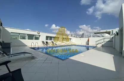 صورة لـ حوض سباحة شقة - 2 غرف نوم - 3 حمامات للايجار في مبنى كانال فيو - شاطئ الراحة - أبوظبي ، صورة رقم 1