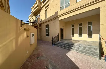 Villa - 4 Bedrooms - 5 Bathrooms for rent in Al Nouf - Sharjah