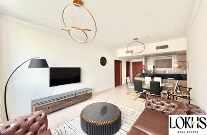 Apartment - 1 Bedroom - 2 Bathrooms for rent in Burj Al Nujoom - Downtown Dubai - Dubai