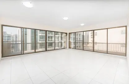 Apartment - 2 Bedrooms - 3 Bathrooms for rent in Golden Sands 2 - Mankhool - Bur Dubai - Dubai