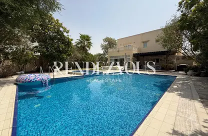 Villa - 4 Bedrooms - 4 Bathrooms for rent in Meadows 9 - Meadows - Dubai