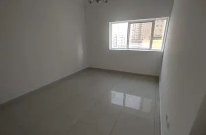 Apartment - 1 Bedroom - 2 Bathrooms for rent in Al Khan Corniche - Al Khan - Sharjah