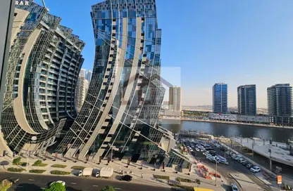 شقة - 1 حمام للبيع في داماك ماجستين - الخليج التجاري - دبي