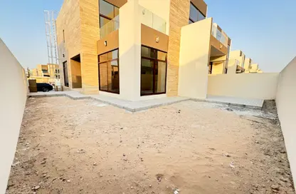 فيلا - 4 غرف نوم - 4 حمامات للبيع في الحقول - المنطقة 11 - مدينة الشيخ محمد بن راشد - دبي