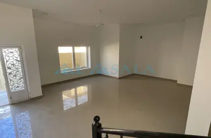 Duplex - 3 Bedrooms - 3 Bathrooms for rent in Al Mamourah - Ras Al Khaimah