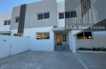 Townhouse - 5 Bedrooms - 4 Bathrooms for rent in Umm Suqeim 1 Villas - Umm Suqeim 1 - Umm Suqeim - Dubai