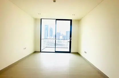 Apartment - Studio - 1 Bathroom for rent in Binghatti Phoenix - Jumeirah Village Circle - Dubai