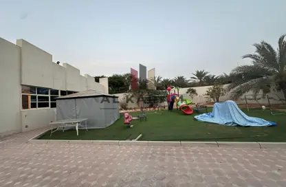Villa - 5 Bedrooms - 7+ Bathrooms for rent in Al Dhait South - Al Dhait - Ras Al Khaimah
