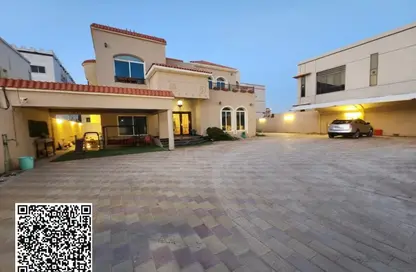 Villa - 5 Bedrooms - 7 Bathrooms for sale in Al Mowaihat 2 - Al Mowaihat - Ajman