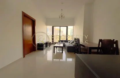 شقة - 2 غرف نوم - 3 حمامات للايجار في إيليت سبورت 8 - مساكن النخبة الرياضية - مدينة دبي الرياضية - دبي