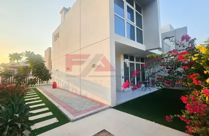 Townhouse - 3 Bedrooms - 3 Bathrooms for sale in Amargo - Damac Hills 2 - Dubai