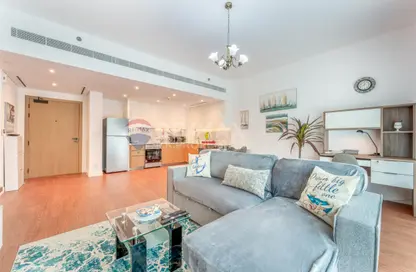 Apartment - 1 Bedroom - 1 Bathroom for rent in La Vie - Jumeirah Beach Residence - Dubai