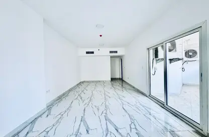Apartment - 2 Bedrooms - 2 Bathrooms for rent in Al Nahda Complex - Al Nahda - Sharjah