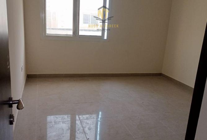 15806010 - Property Image 3