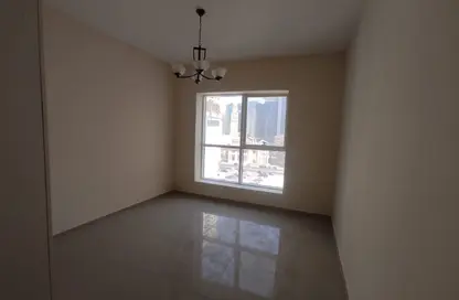 Apartment - 1 Bedroom - 2 Bathrooms for rent in Jamal Abdul Nasser Street - Al Majaz - Sharjah