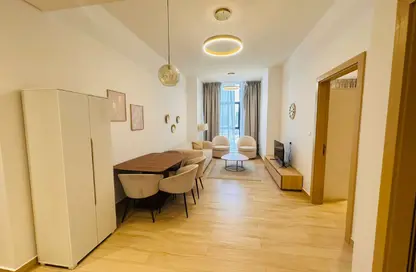 Apartment - 1 Bedroom - 2 Bathrooms for rent in Regina Tower - Jumeirah Village Circle - Dubai