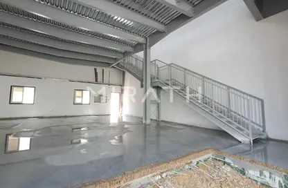 Warehouse - Studio - 1 Bathroom for rent in Al Qusais Industrial Area 4 - Al Qusais Industrial Area - Al Qusais - Dubai