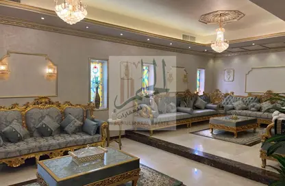 Villa - 4 Bedrooms - 6 Bathrooms for sale in Gate Tower 1 - Musheiref - Ajman