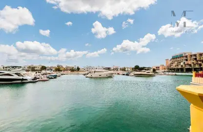 Apartment - 2 Bedrooms - 3 Bathrooms for sale in Marina Residences 5 - Marina Residences - Palm Jumeirah - Dubai