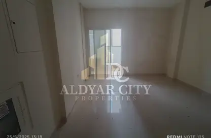 Apartment - 2 Bedrooms - 3 Bathrooms for rent in Ajman Corniche Residences - Ajman Corniche Road - Ajman
