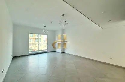 Apartment - 1 Bedroom - 2 Bathrooms for rent in Saleh Bin Lahej Building Block A - Saleh Bin Lahej Building - Jumeirah Village Circle - Dubai