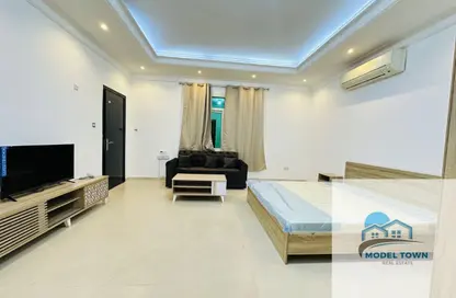 Apartment - Studio - 1 Bathroom for rent in Khalifa City A - Khalifa City - Abu Dhabi
